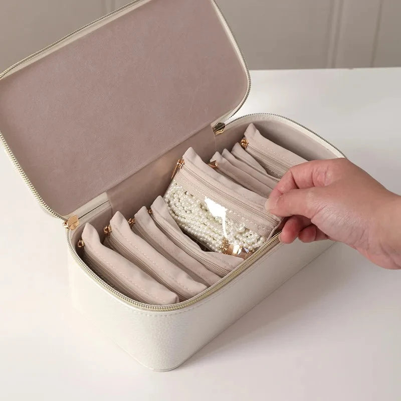 Organizator Elegant Alb Vlando din Piele PU pentru Bijuterii